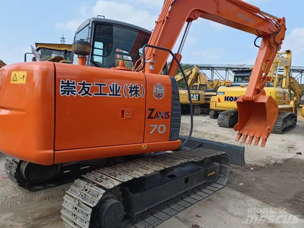 Hitachi ZX70 Mini Excavators <7t (Mini Diggers)