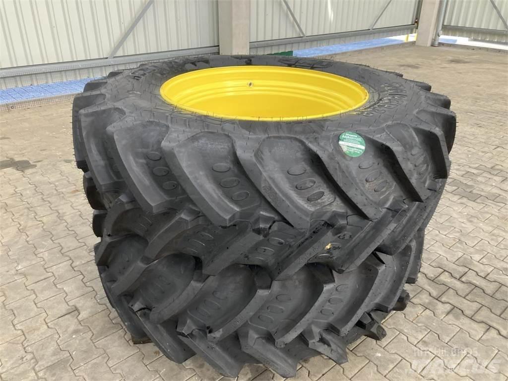 BKT 520/85R38 Tires, wheels and rims