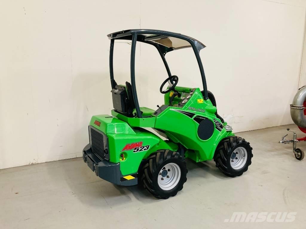 Avant 523 Mini Loader