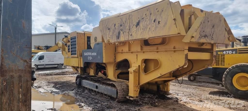 Extec C12 + Mobile crushers