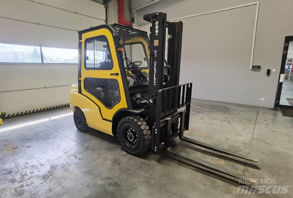 EP CPCD25T8 Diesel Forklifts