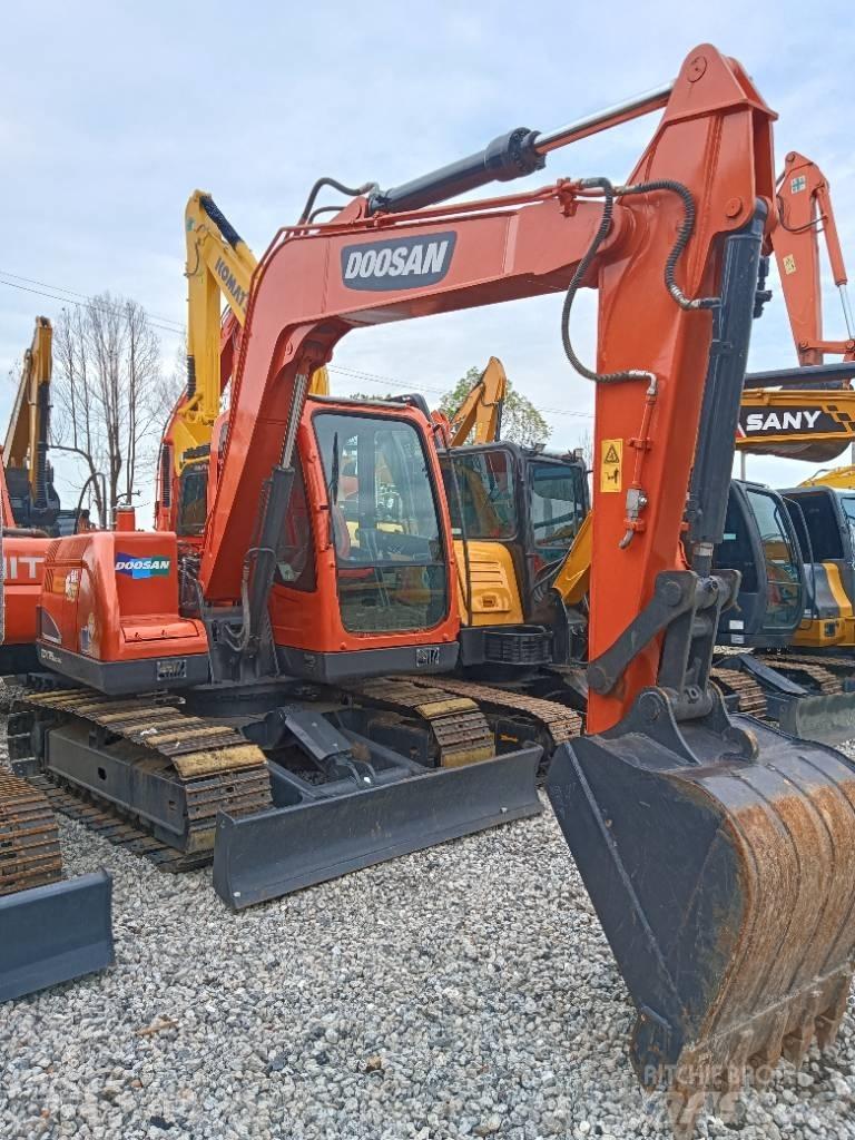Doosan DX 75 Mini Excavators <7t (Mini Diggers)