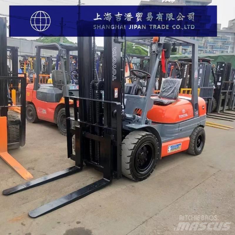 Toyota 6 F Diesel Forklifts