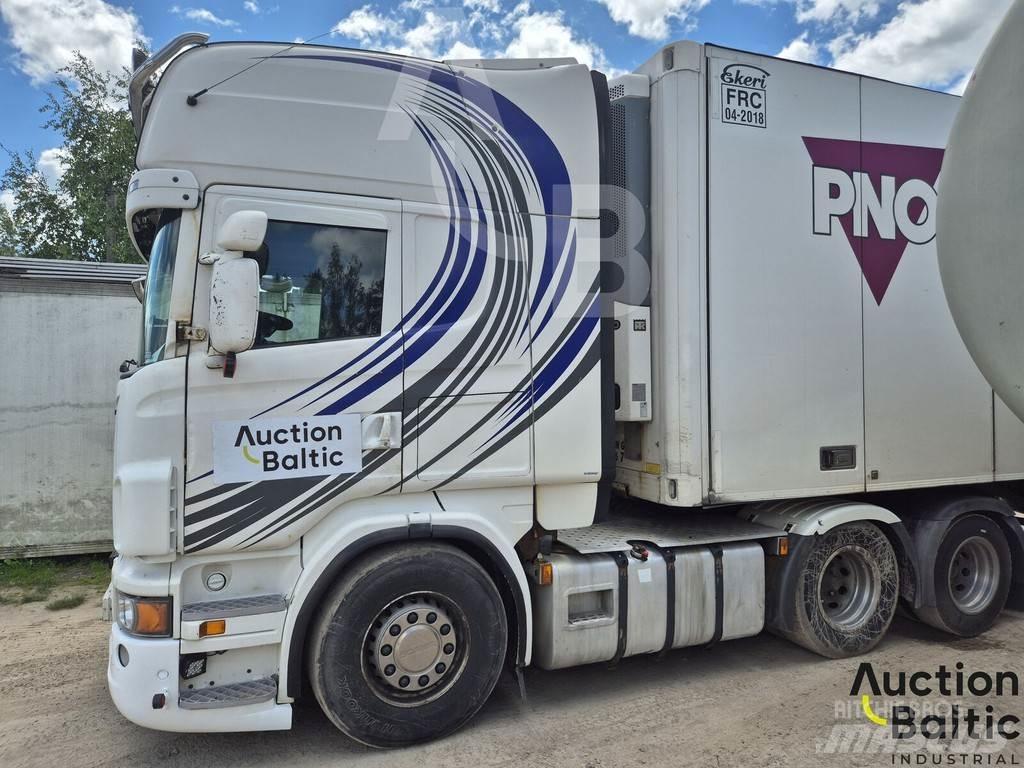 Scania R 560 Conventional Trucks / Tractor Trucks
