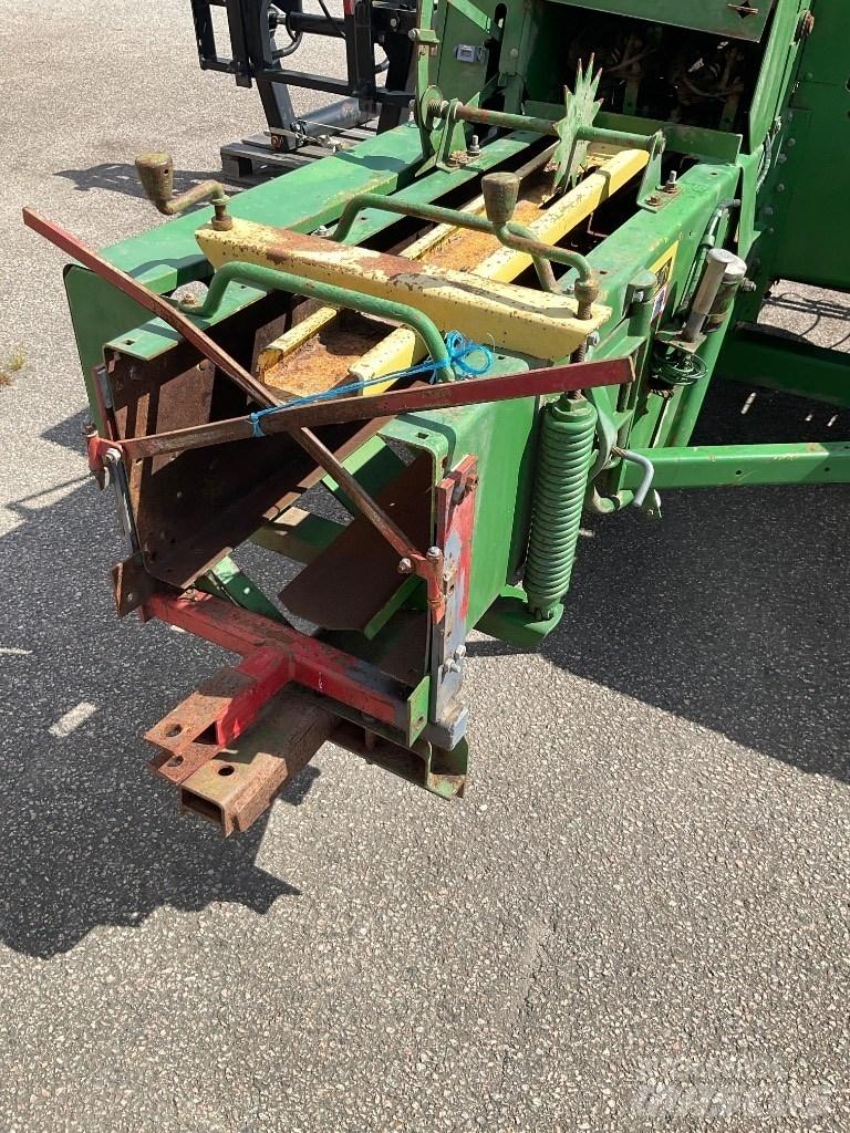 John Deere 440 Square Balers