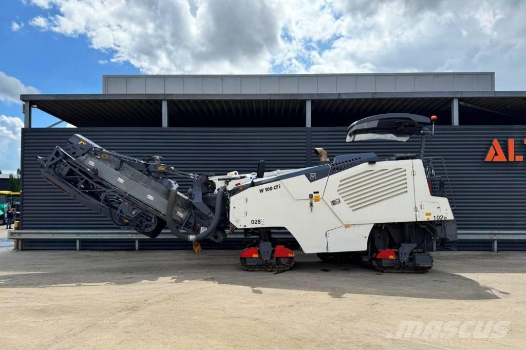 Wirtgen W 100 CFI Asphalt cold milling machines