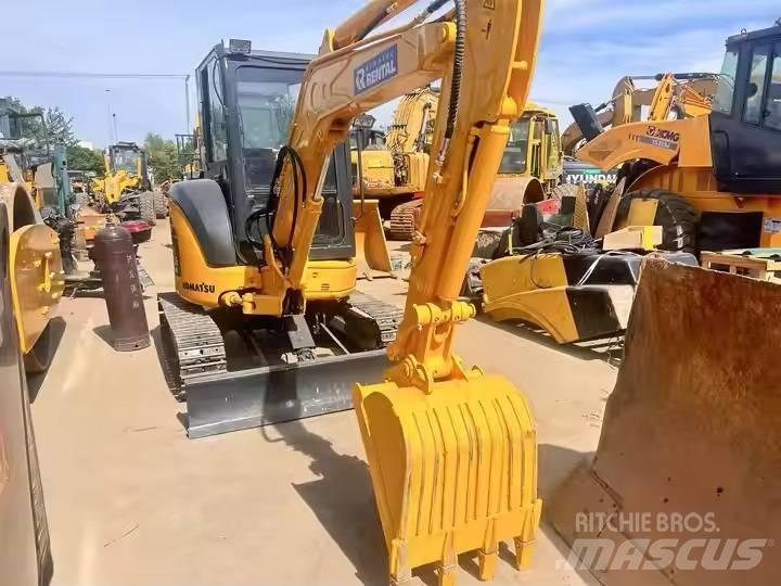 Komatsu PC 35 Mini Excavators <7t (Mini Diggers)