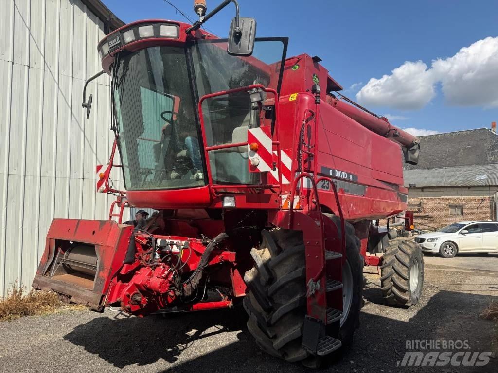 Case IH 2366 E Combine Harvesters
