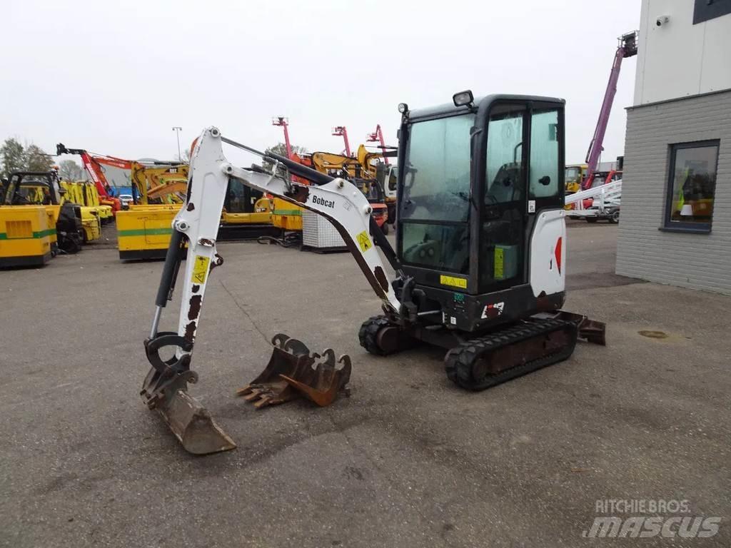 Bobcat E19 Mini Excavators <7t (Mini Diggers)