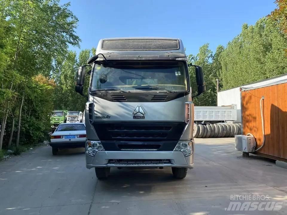 Howo A7 6X4 Conventional Trucks / Tractor Trucks