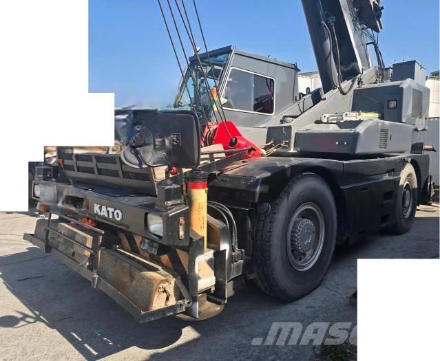 Kato SR 250 Rough Terrain Cranes