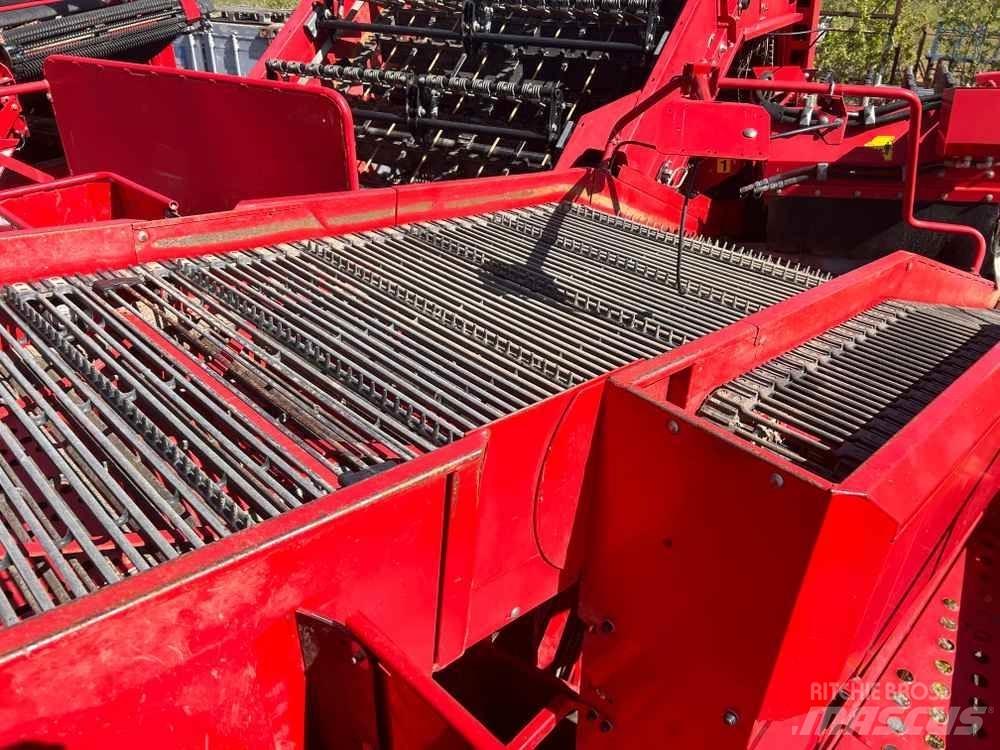 Grimme SE 260 UB Potato Harvesters And Diggers