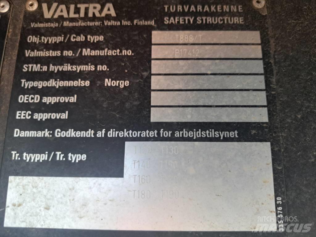Valtra T 170 Tractors