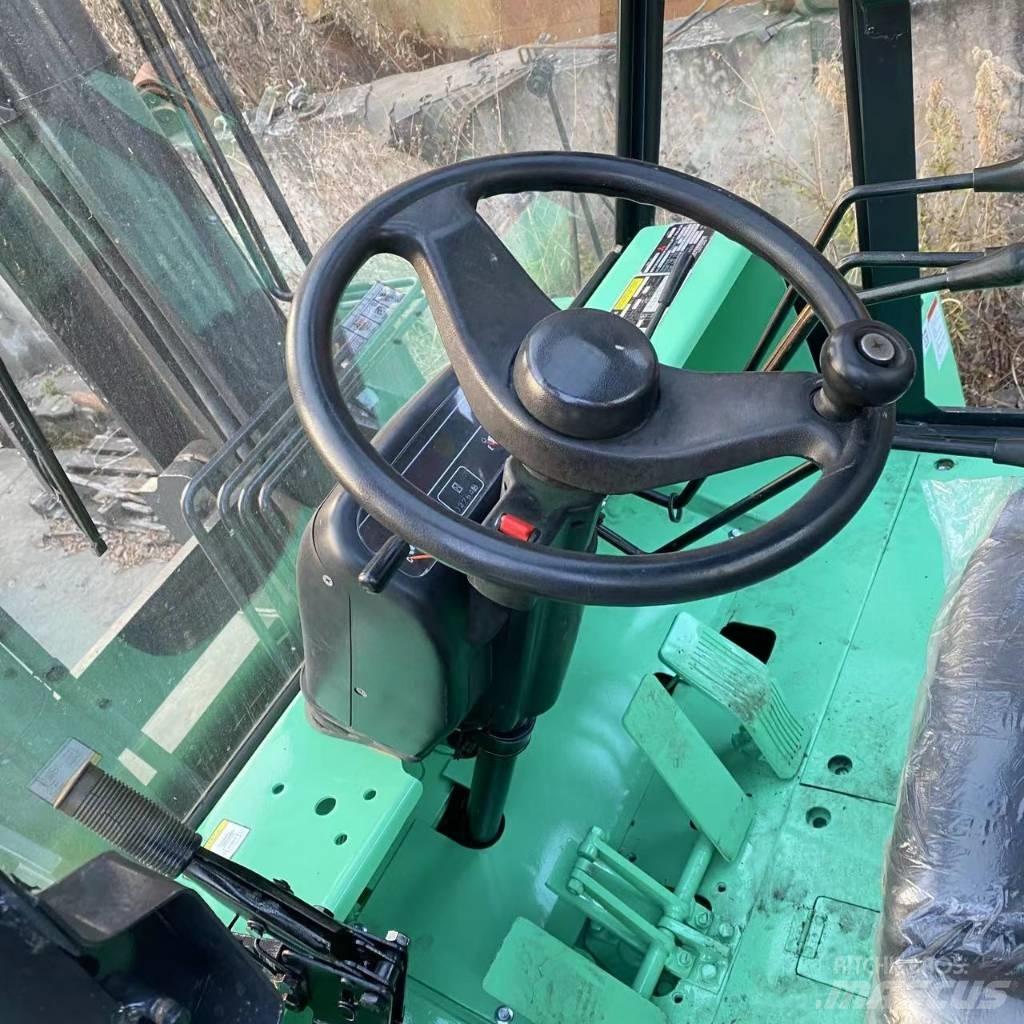 Mitsubishi FD 160 Telescopic Handlers