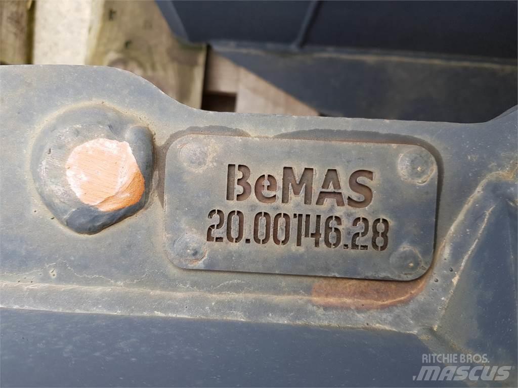  Bemas TL 500 SW010 Backhoes