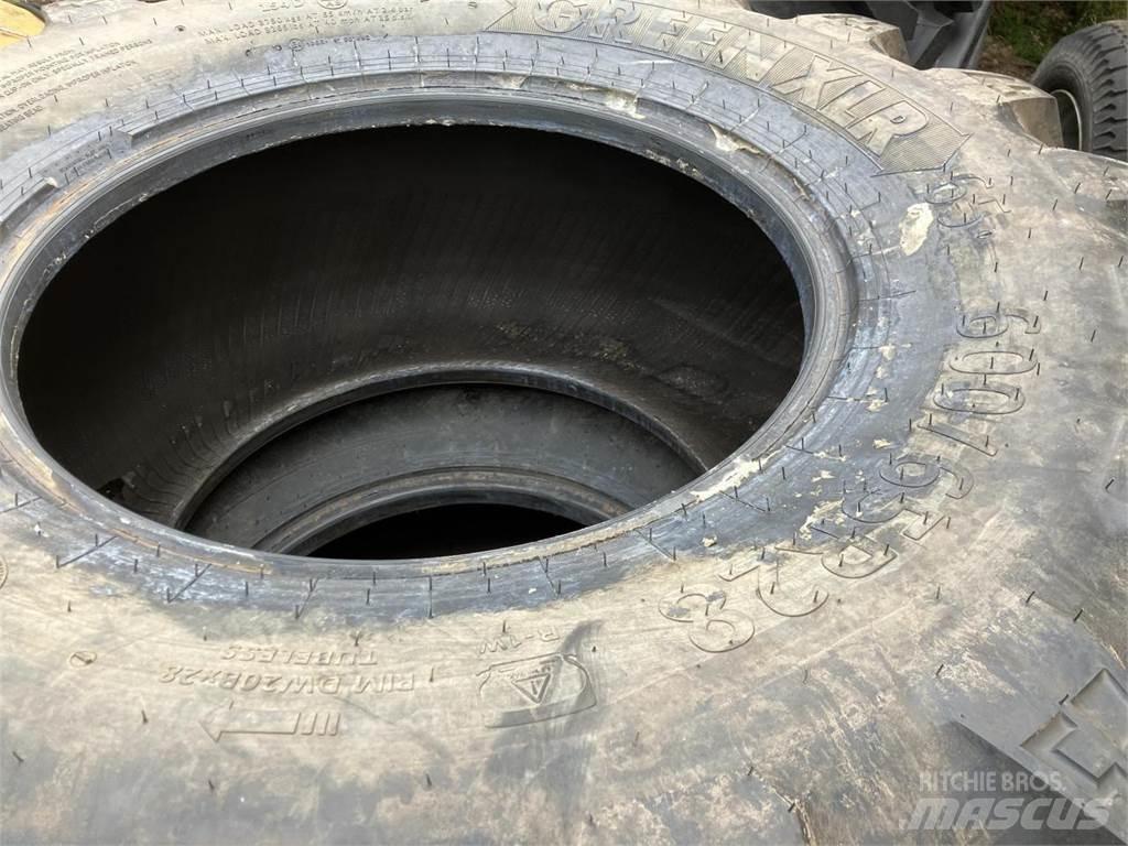BKT 600/65R28 Tires, wheels and rims