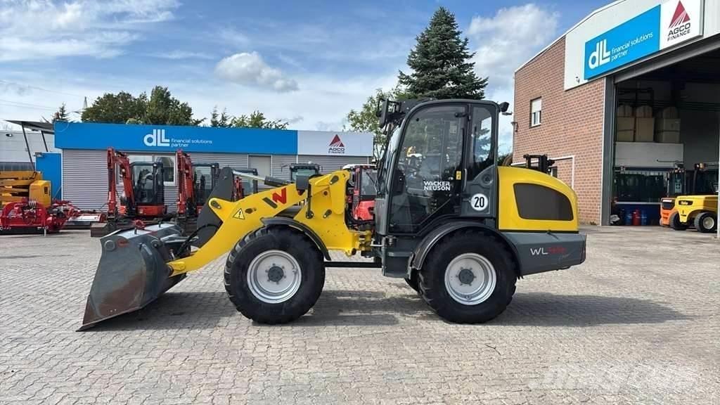 Wacker Neuson WL44 Wheel Loaders