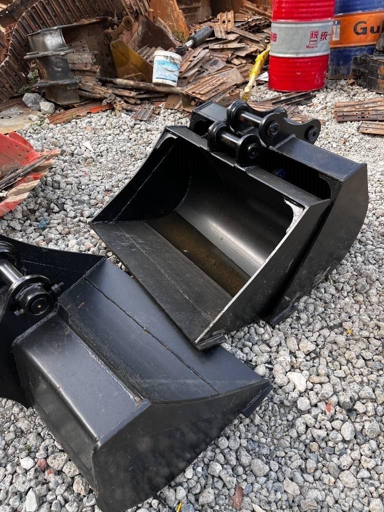 Hitachi ZX 70 Mini excavators  7t - 12t