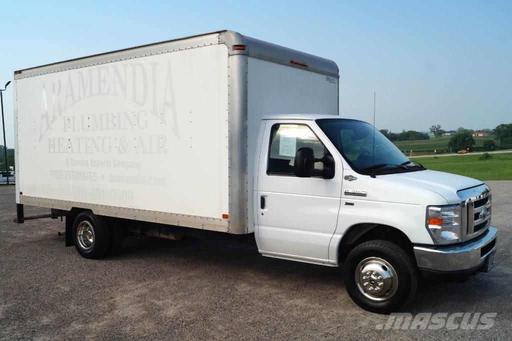 Ford E 350 SD Box trucks
