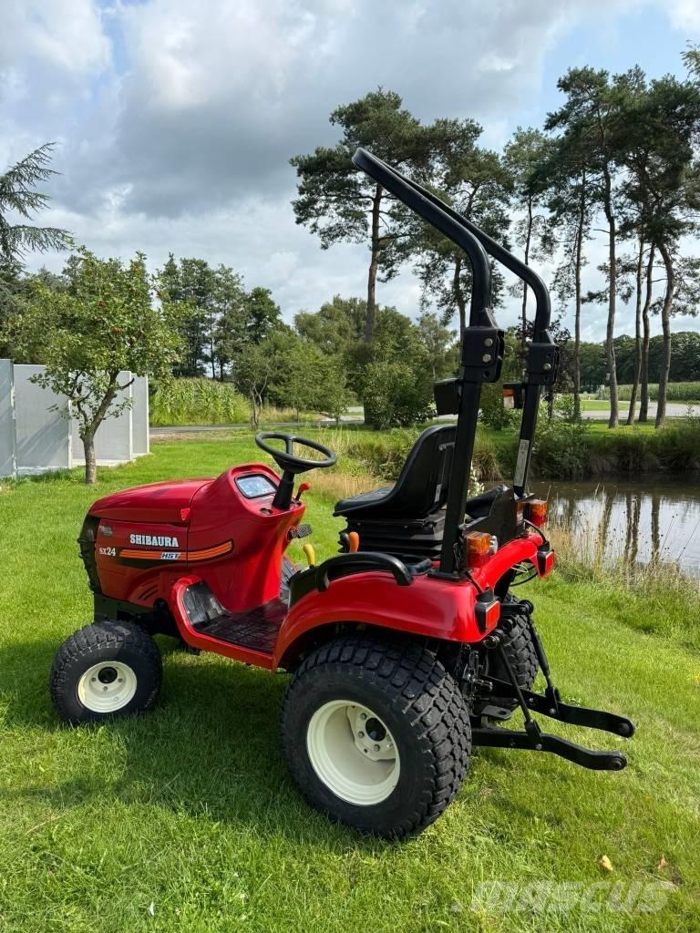 Shibaura SX 24 Compact tractors
