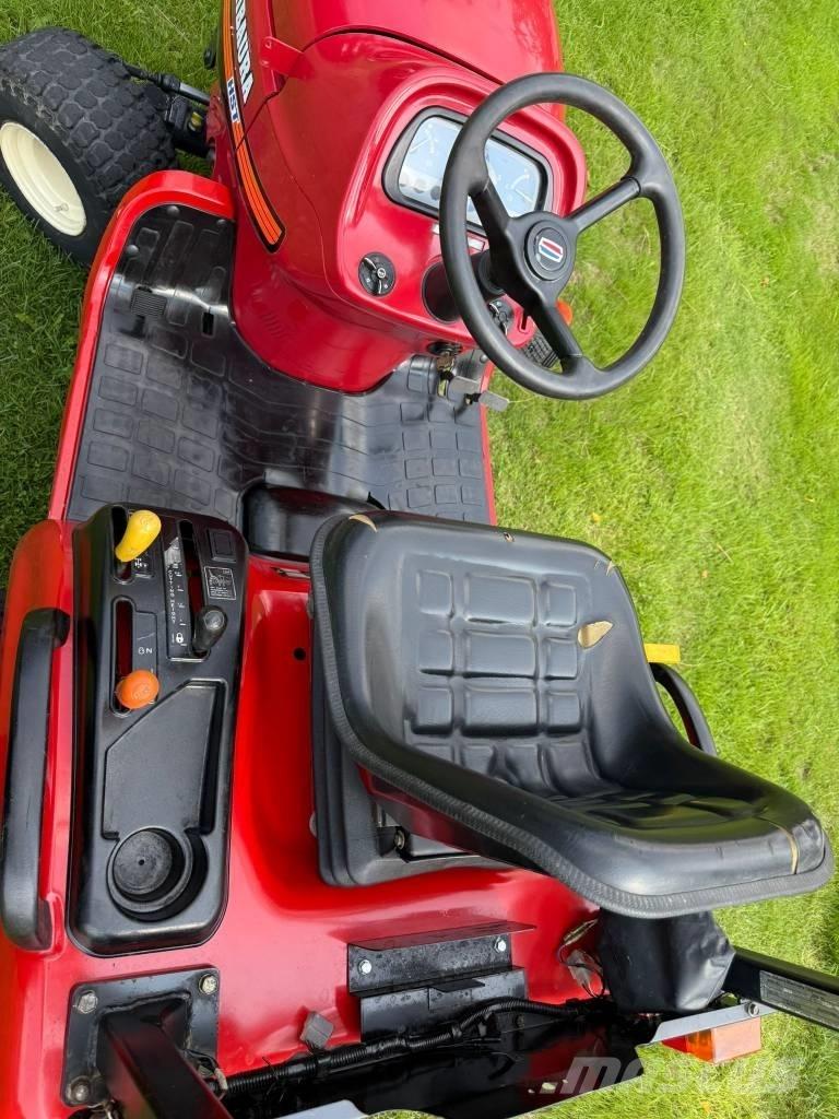 Shibaura SX 24 Compact tractors