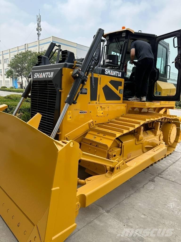 Shantui DH 17 Crawler dozers