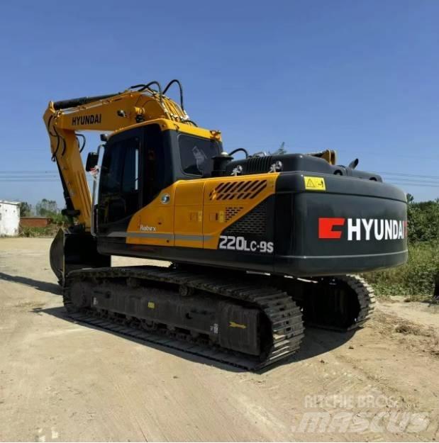 Hyundai R220LC-9S Crawler Excavators