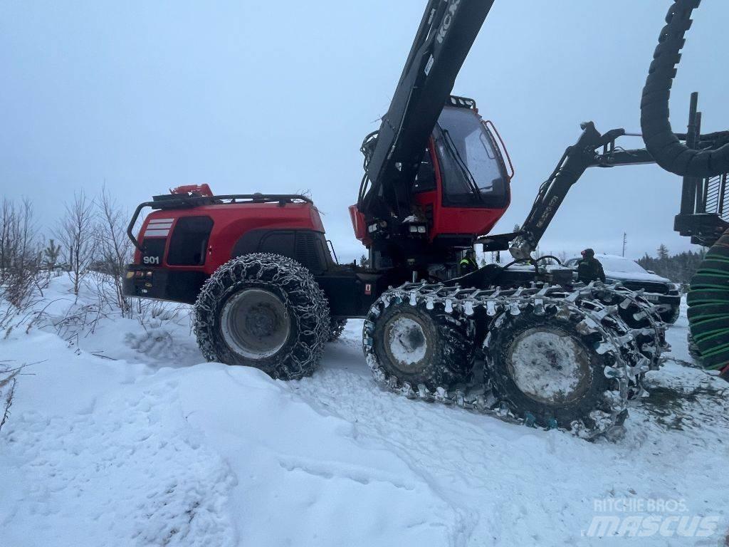 Komatsu 901 Harvesters