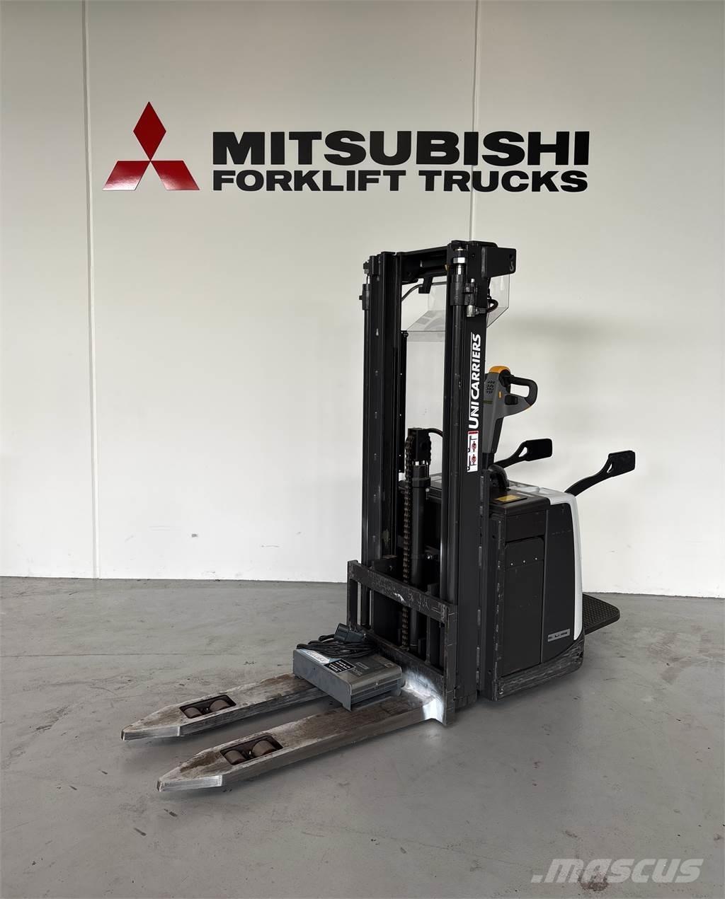Atlet PSP160 Low lifter with platform