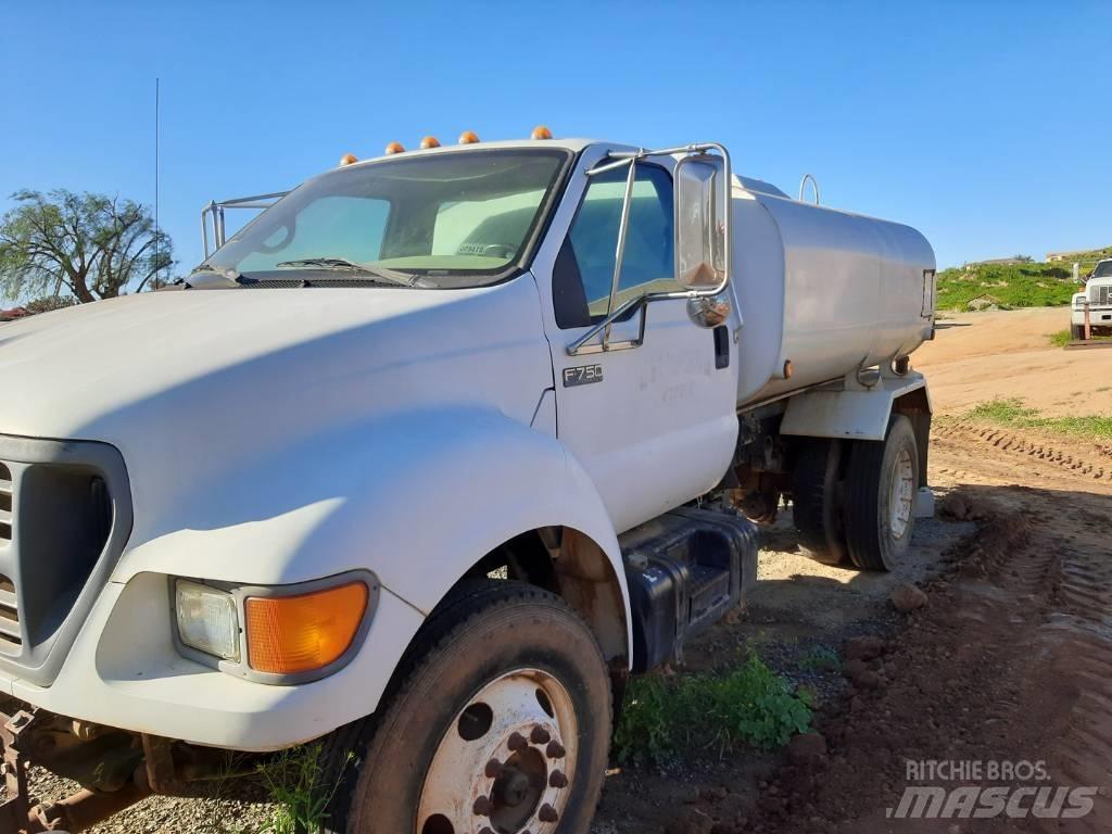 Ford F 750 Water Tankers