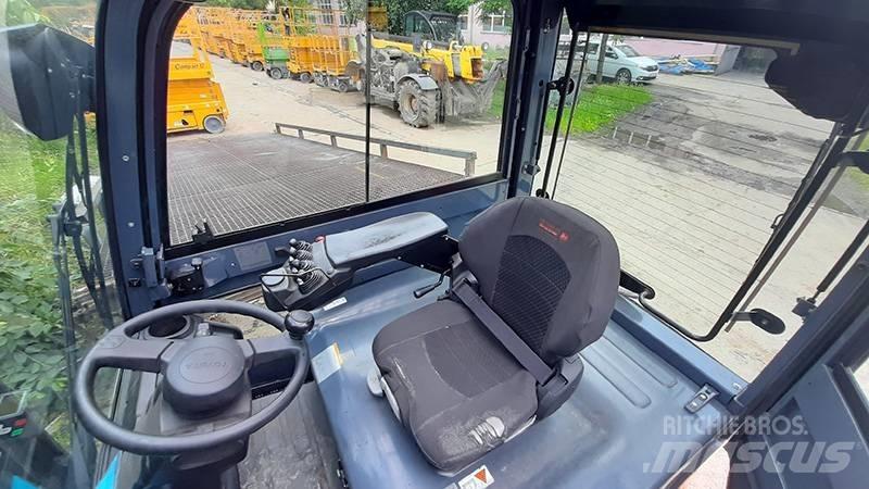 Toyota 8FBMT30 Electric Forklifts