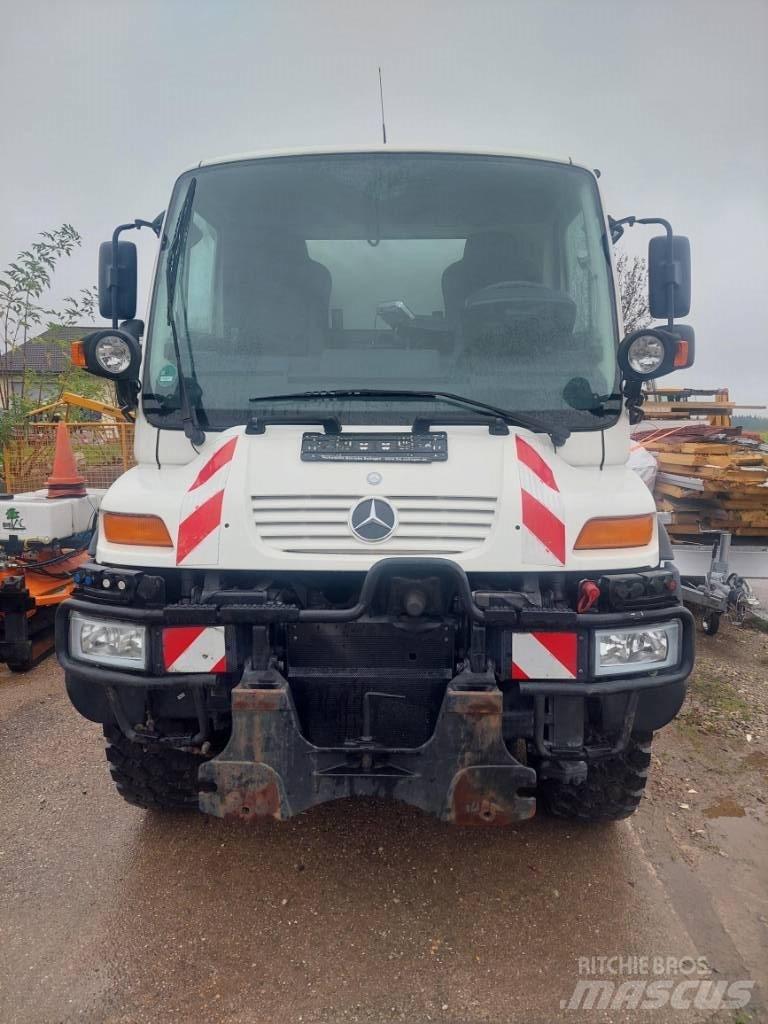 Unimog U400 Utility Machines