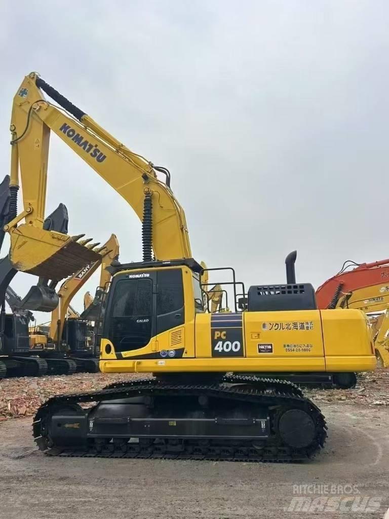 Komatsu 400-8 Crawler Excavators