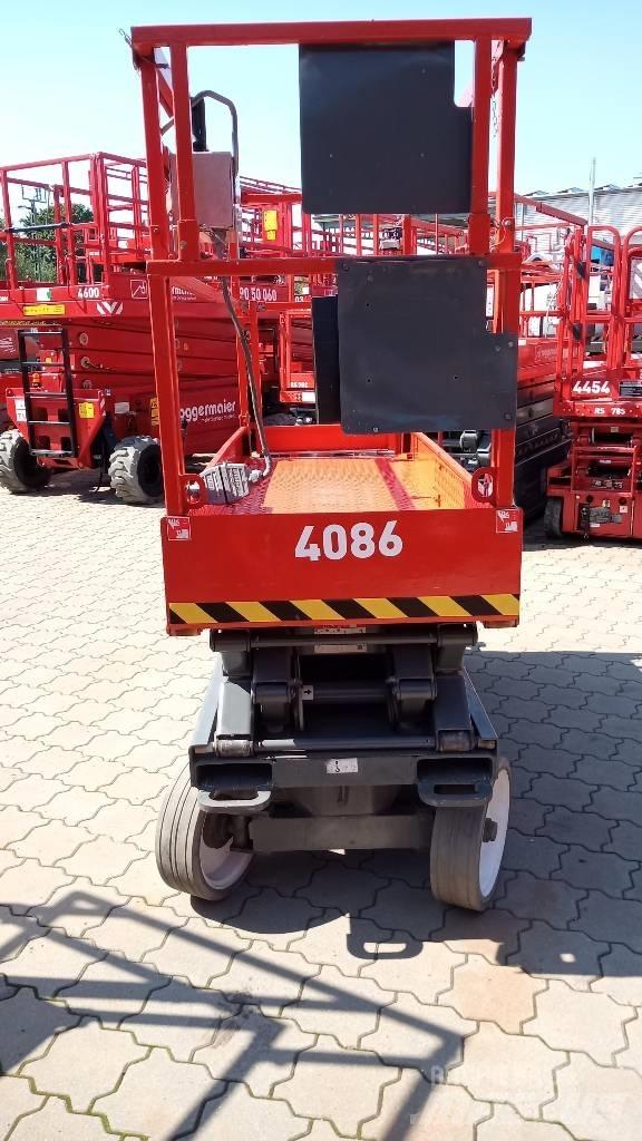 SkyJack SJ III 3220 Scissor Lifts