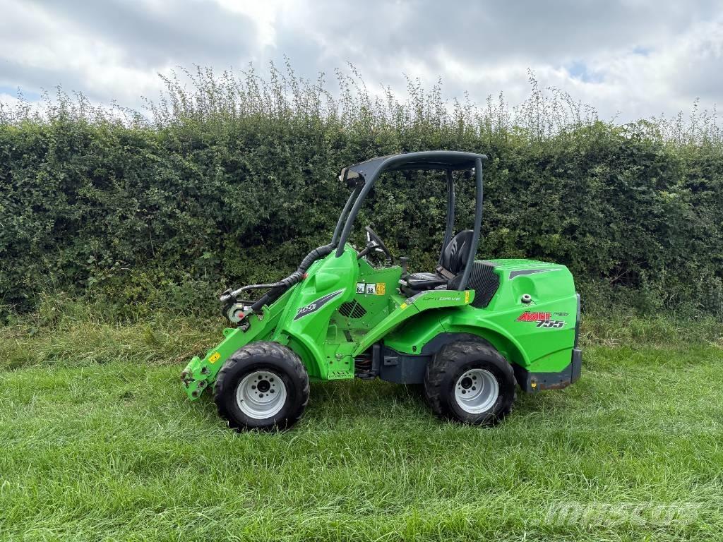 Avant 755 i Mini Loader