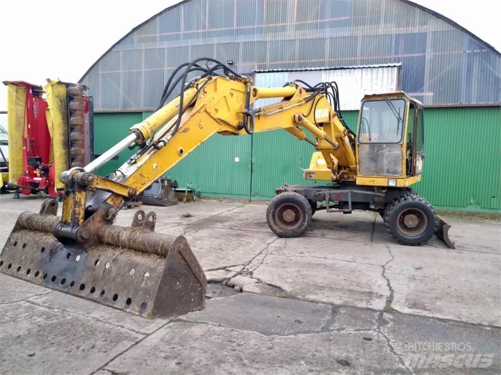 Atlas 1304 Wheeled Excavators