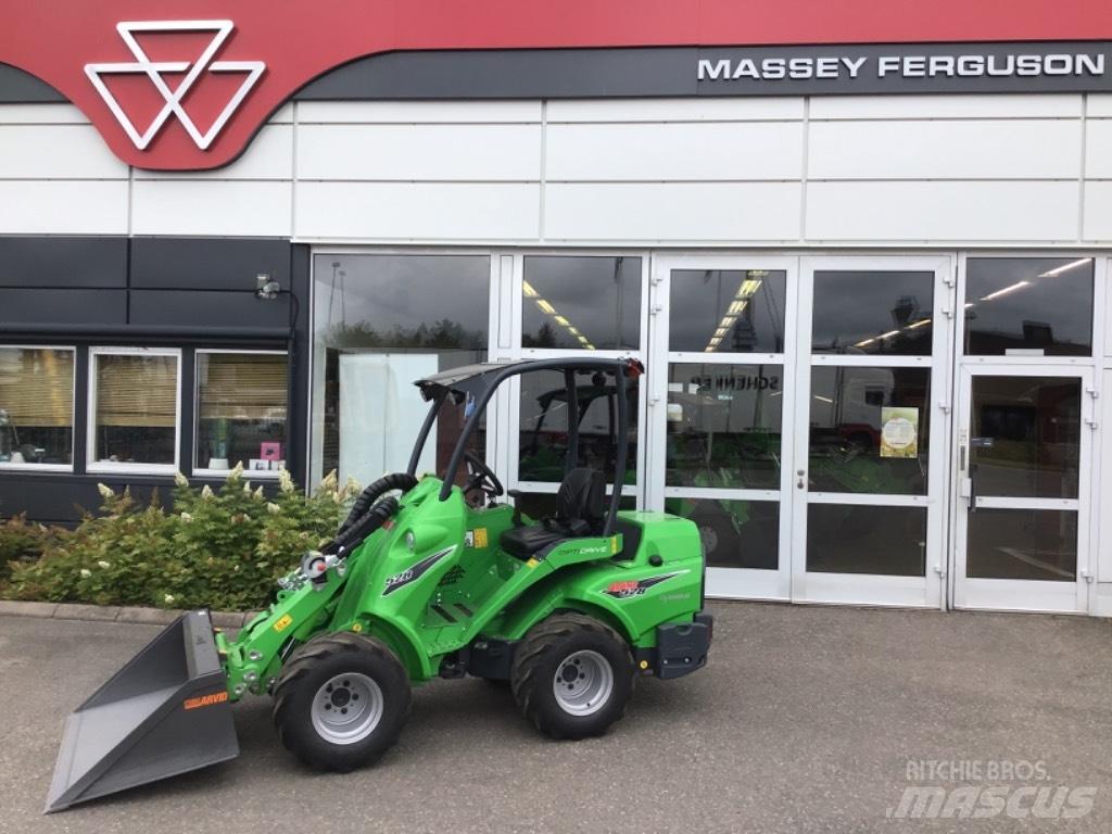 Avant 528 DEMO Multi purpose loaders