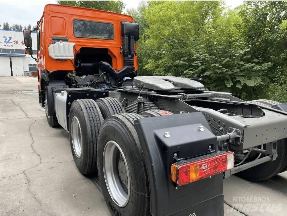 Howo 420 6x4 Conventional Trucks / Tractor Trucks