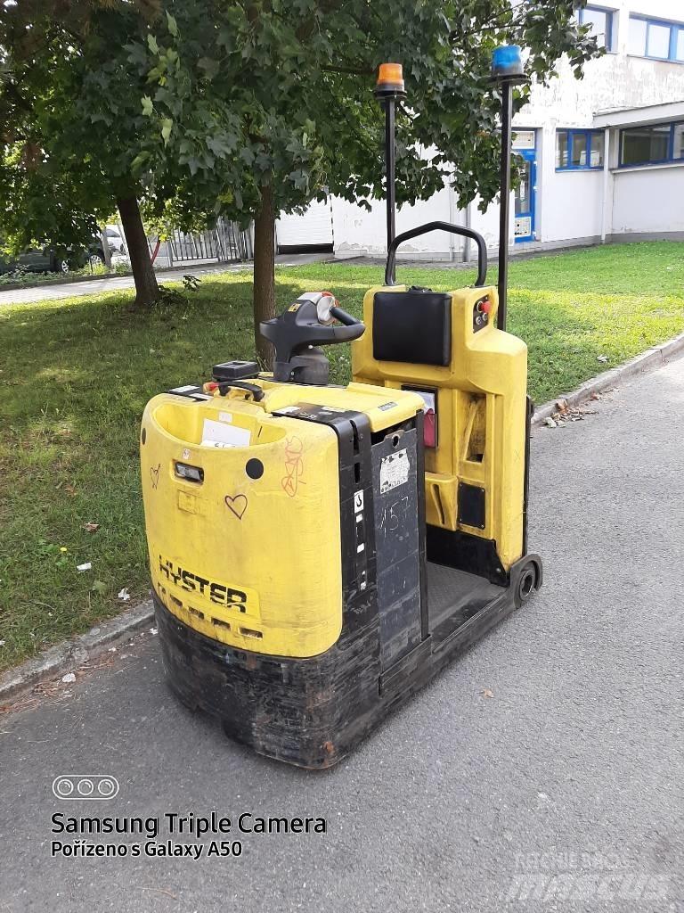 Hyster LO5.0T Tow Trucks / Wreckers