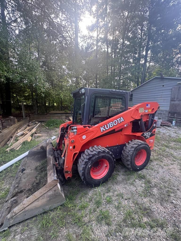 Kubota SSV 75 Skid Steer Loaders