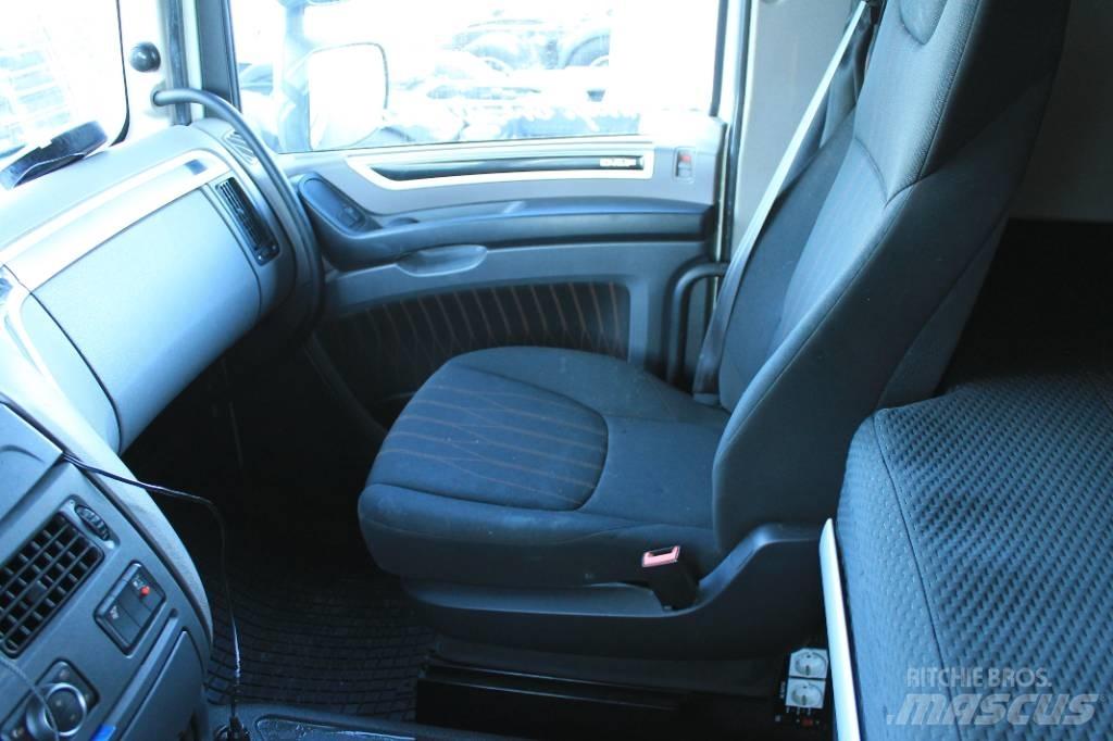 DAF XF 530 FTS Conventional Trucks / Tractor Trucks