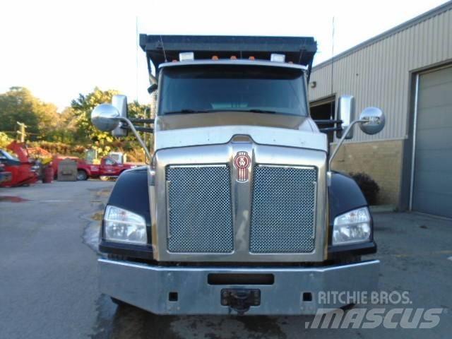 Kenworth T 880 Dump Trucks
