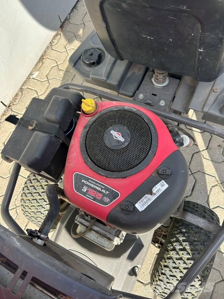 Husqvarna R13C Riding mowers