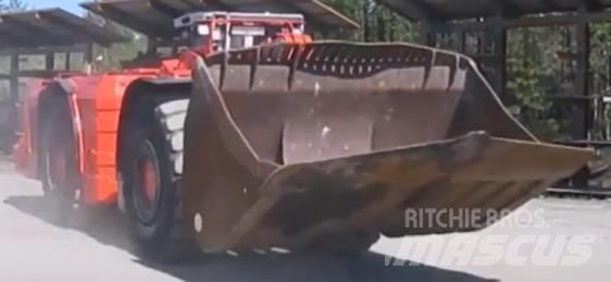 Sandvik LH 517 Mining Loaders