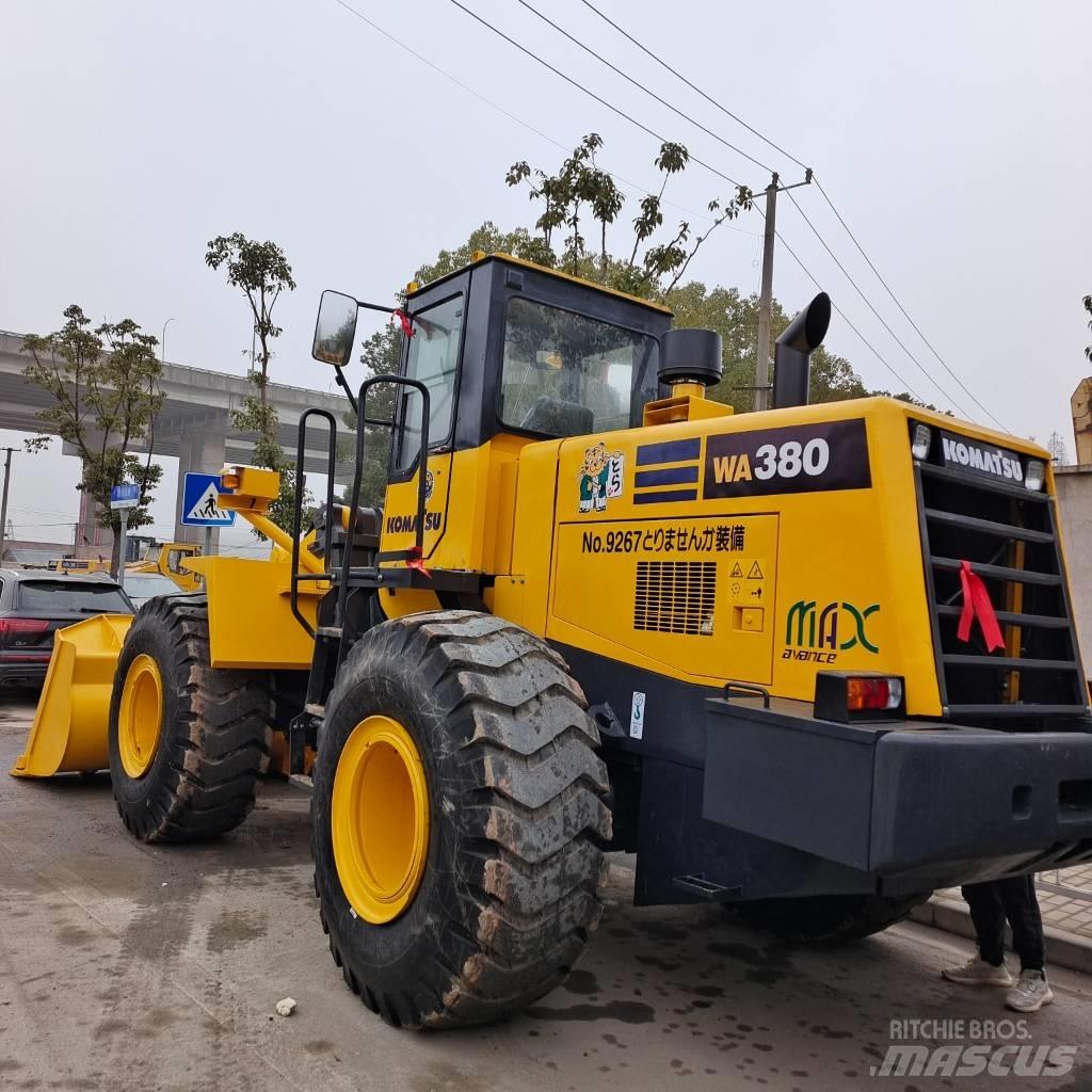 Komatsu WA 380-3 Wheel Loaders