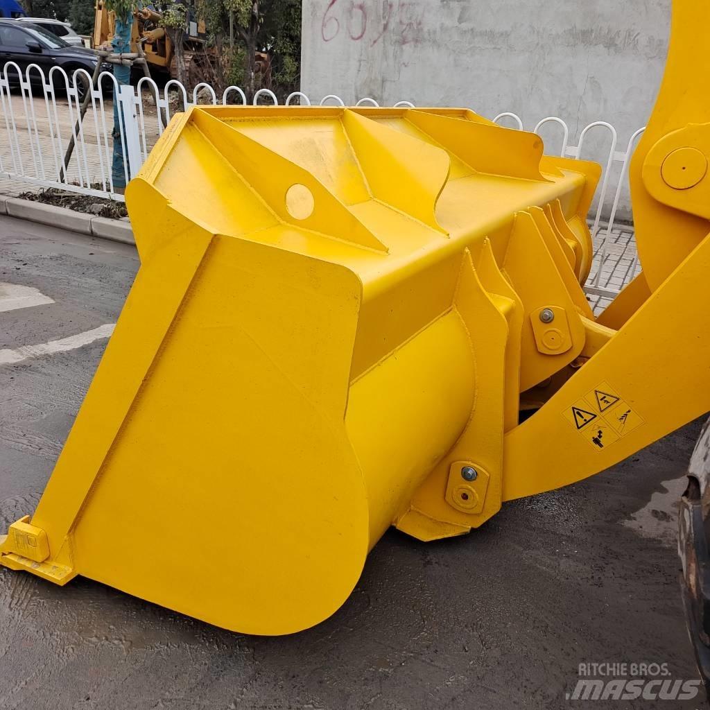 Komatsu WA 380-3 Wheel Loaders