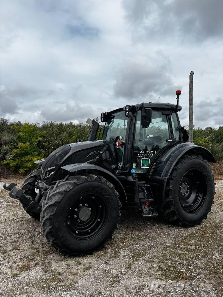 Valtra N 155 EA Tractors