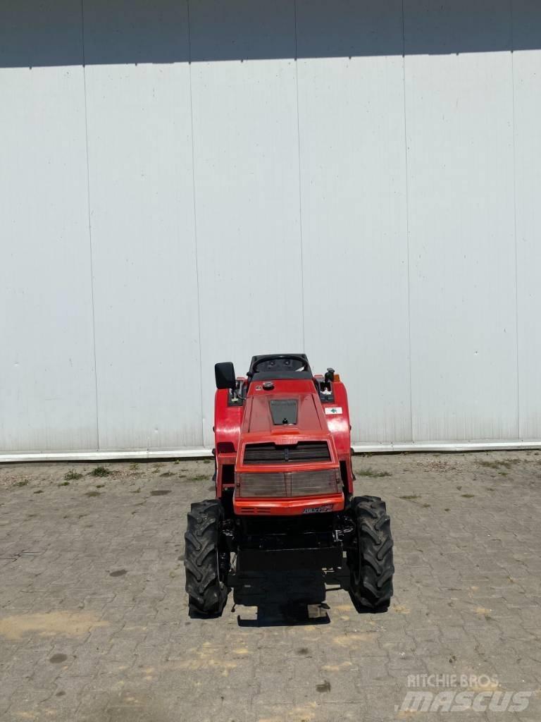 Mitsubishi MT16 Compact tractors