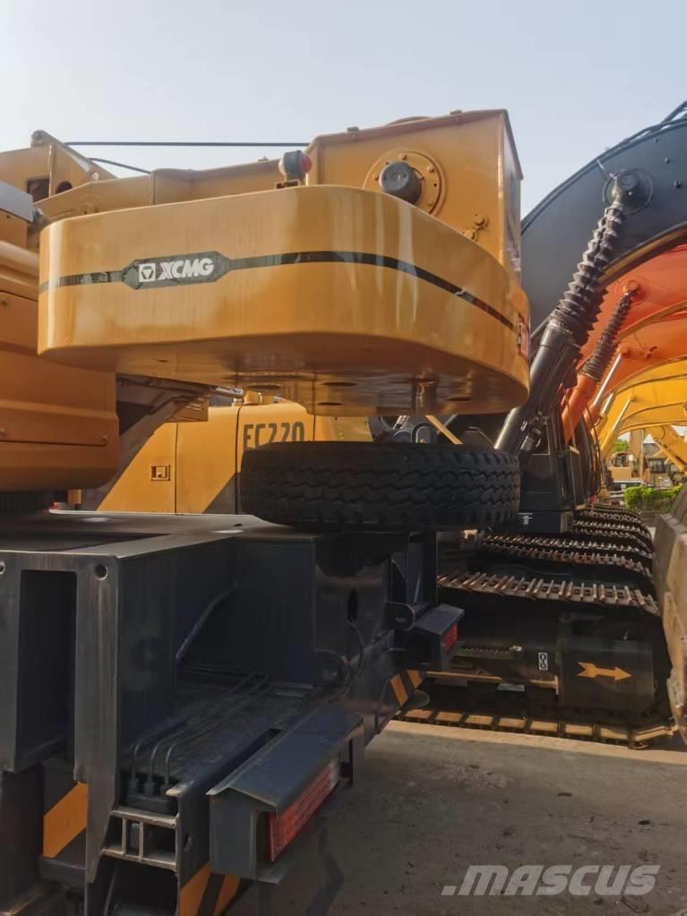 XCMG XCT25L5 Mobile and all terrain cranes
