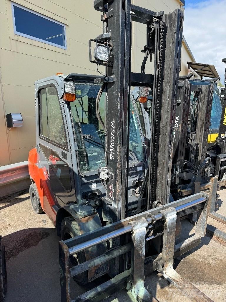 Toyota 02-8FDF30 Diesel Forklifts